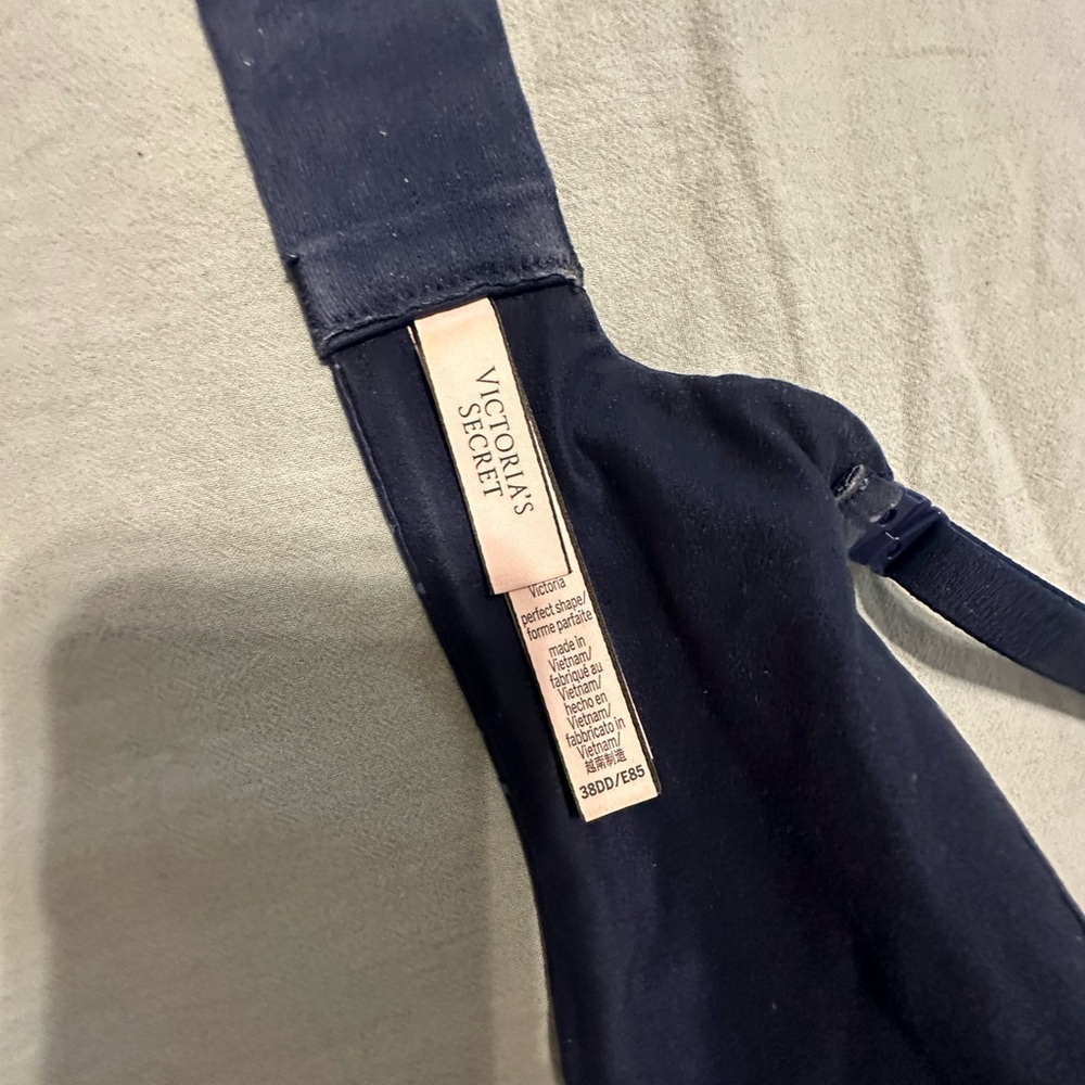 Victoria’s Secret Body by Victoria, perfect shape